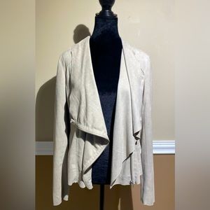 BLANK-NYC beige suede jacket. Size M.
